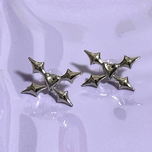 Punk Jewelry Irregular Dagger Thorns Heart Stud Earrings for Women Korean Fashion Charms Earrings Goth Accessories