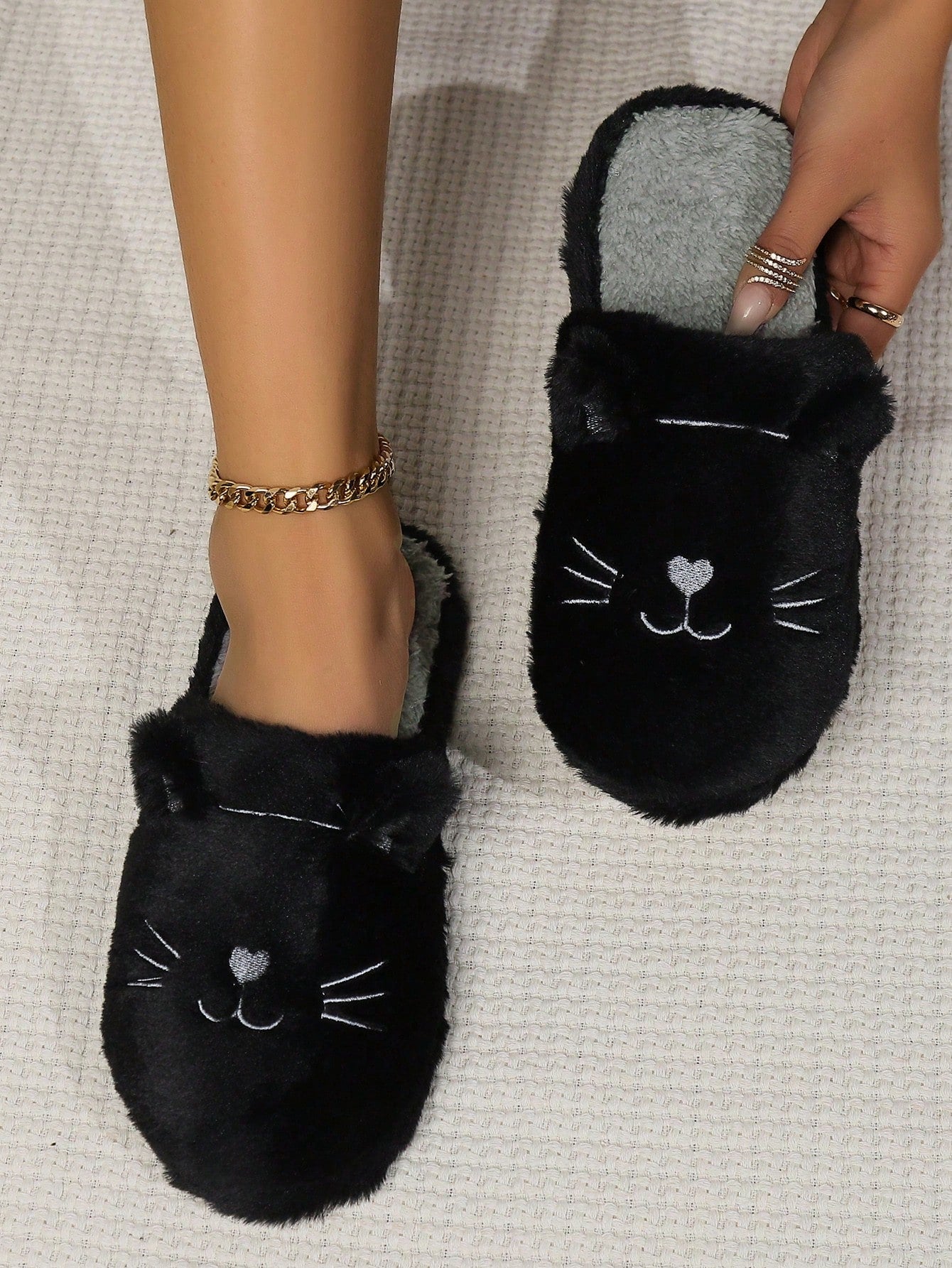 Fall/Winter Women'S Cute Kitty Design Soft Bottom Comfortable Carpet Slippers, Non-Slip Indoor Plush Slippers,Fluffy Slippers